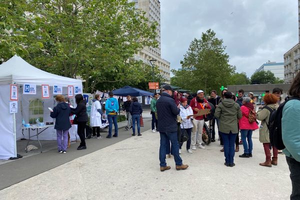 Rally on the Kennedy slab in Rennes, in favor of the public hospital