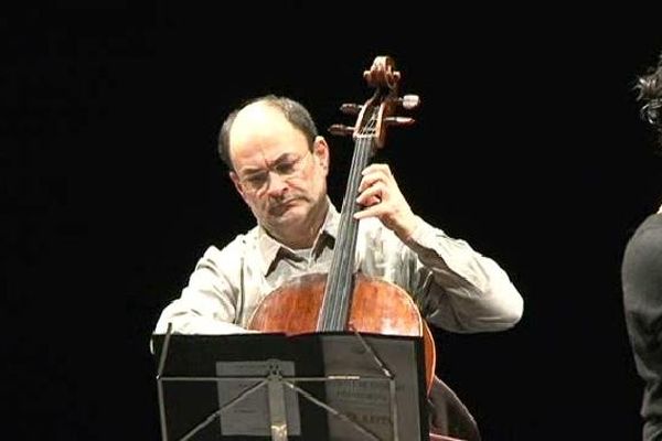 Le violoncelliste Christophe Coin était en concert hier à l'Opéra théâtre de Limoges