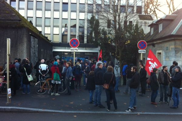 Manifestation contre les violences policières à Besançon le 22 novembre 2014