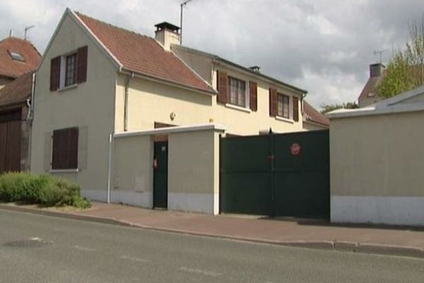 C'est dans leur maison du Mesnil-en-Thelle que les 2 retraités ont été tués.