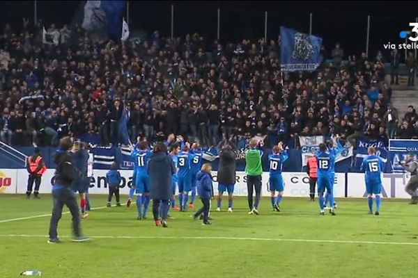 Le SC Bastiais accède au prochain tour de la Coupe de France. Samedi 17 novembre l'équipe a remporté son match contre Le Mans deux buts à un. 