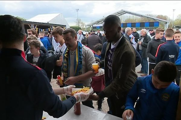 La buvette du FC Chambly lors d'un match en 2018.