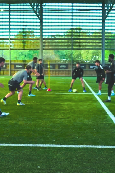 Les jeunes du Stade Rochelais à l'entraînement. Peu rejoindront les pros à la sortie.