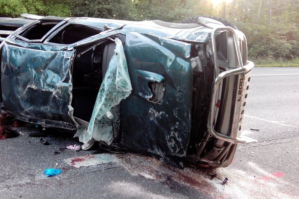 Accident mortel survenu à Dordives dans le Loiret, le 30 mai 2015, à bord du véhicule 9 personnes.