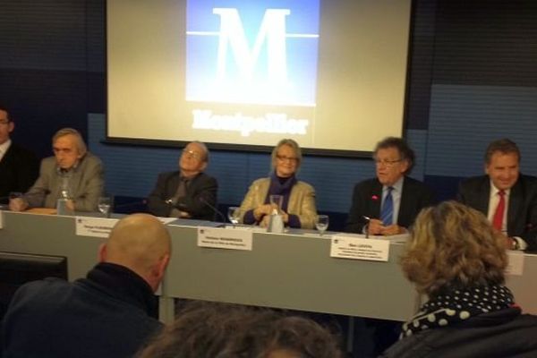 Montpellier - conférence de presse d'Hélène Mandroux en présence des présidents de groupe de la majorité - 18 novembre 2013.