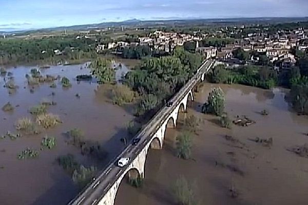 Sainte-Anastasie (Gard) - le Gardon en crue - 11 octobre 2014.