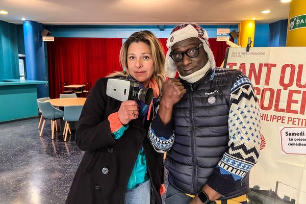 L'actrice Sophie Cattani vous emmène dans le quartier de l'Estaque à Marseille en compagnie d'Abdoul