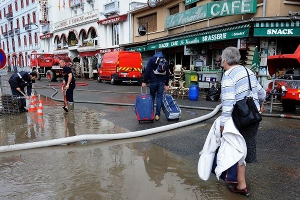 Nettoyage dans les rues de Lourdes