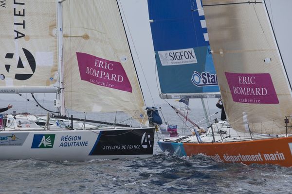 Collision entre les bateaux de Xavier Macaire et Amaiur Alfaro, au départ de la dernière étape de la Solitaire du Figaro à Roscoff. 