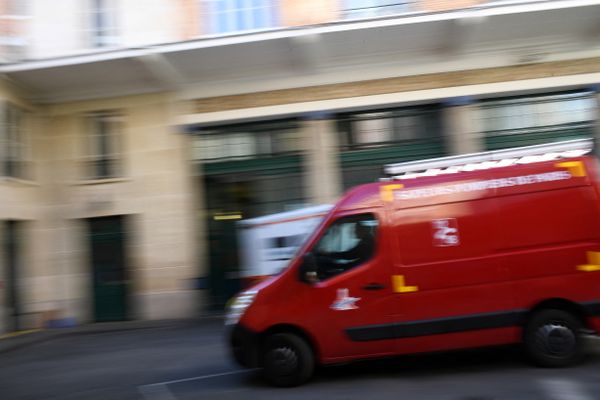 Le feu s'est déclaré dans la nuit de samedi à dimanche.