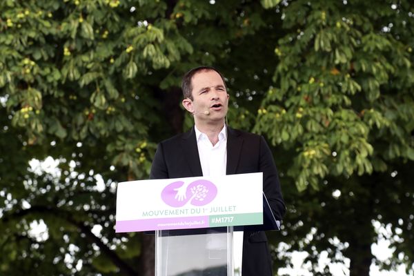 Benoit Hamon à Reuilly le 1er juillet 2017 lors du lancement de son mouvement M1717