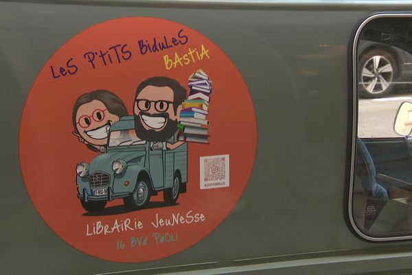 La librairie Les P'tits bidules est installée boulevard Paoli.