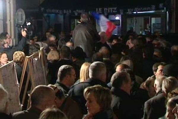 Les militants UMP à Béziers le soir du second tour