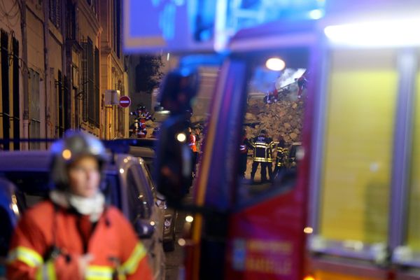 23 sapeurs-pompiers et neuf véhicules ont été déployés pour cette intervention.