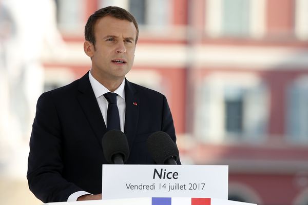 Emmanuel Macron "comprend la colère"