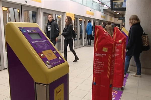 Bornes de validation de tickets vandalisées dans le métro de Rennes