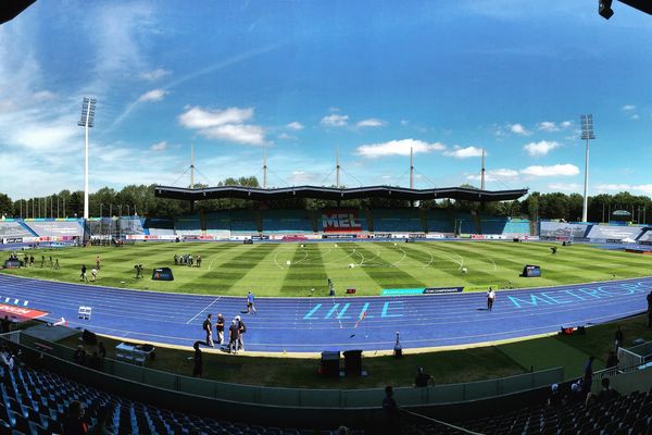 Au stadium de Villeneuve d'Ascq.