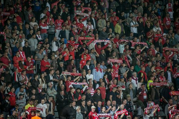 Les supporters des Crocos de Nîmes - archive