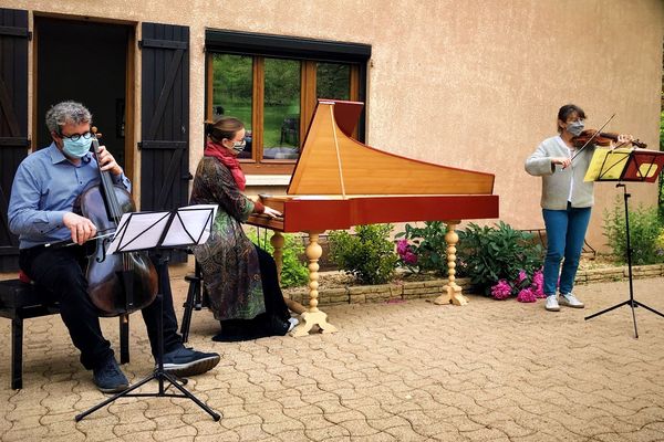 Stephan Schultz, Anne-Catherine Bucher et Florence Stroesser en concert privé pour l’ensemble baroque Le Concert Lorrain le 24 mai 2020