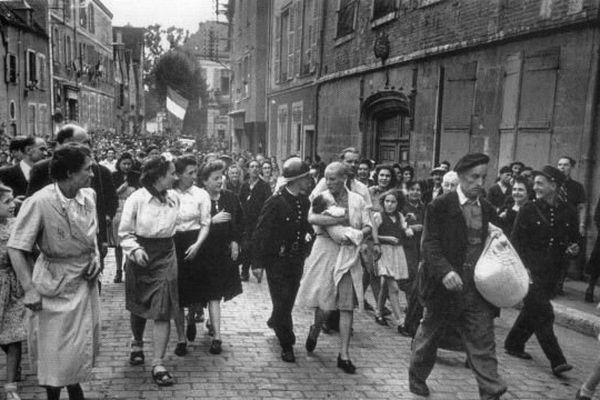 la Tondue de Robert Capa