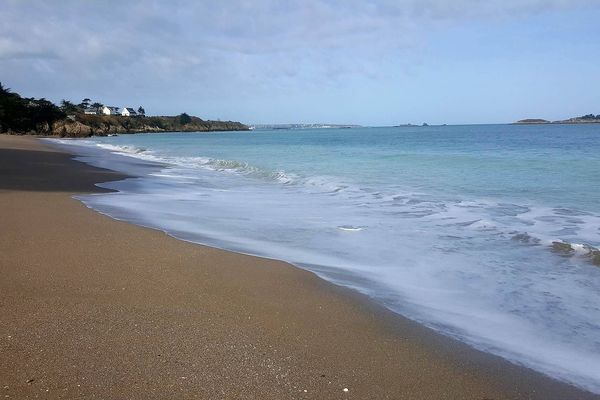 À Saint-Jacut-de-la-Mer