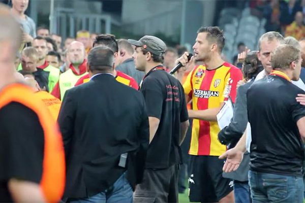 Stéphane Besle s'excuse auprès des supporters après la défaite face au Havre.