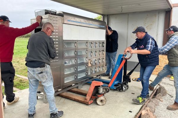 Les distributeurs automatiques de viande ont été vandalisés une quinzaine de fois depuis 7 ans à Moulins, dans l'Allier.