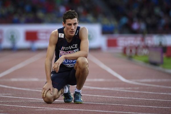 La solitude d'un grand sportif qui décrochera un jour la lune.