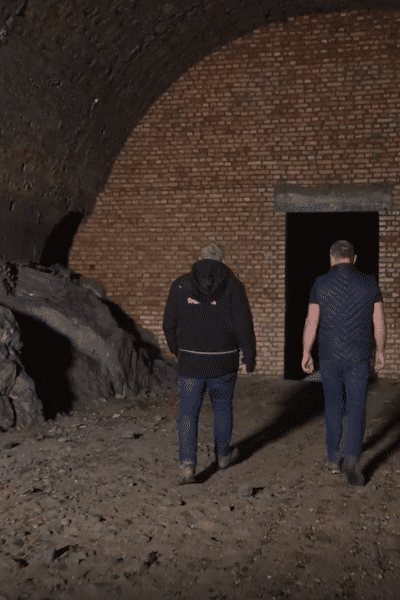 A l'intérieur de l'usine nazie d'Urbès (68), l'oxygène se fait de plus en plus rare.