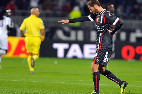 Grégory Pujol, blessé lors du match Lyon-Valenciennes le week-end dernier. 