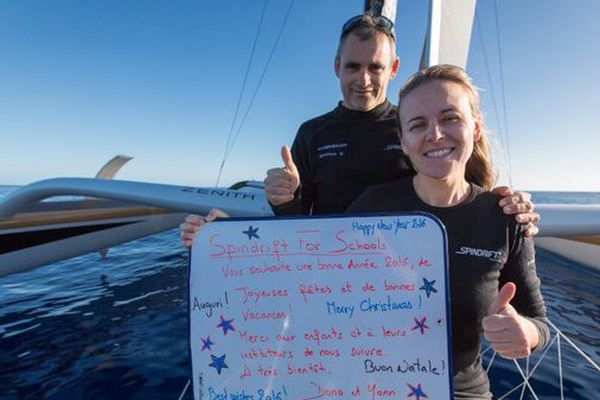 Les voeux de Dona Bertarelli et Yann Guichard (Spindrift)