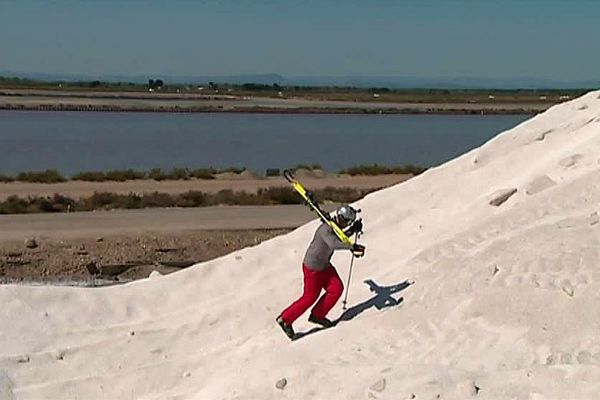 Aigues-Mortes (Gard) - les salins lancent le ski sur sel pour le tourisme estival - 1er avril 2017.