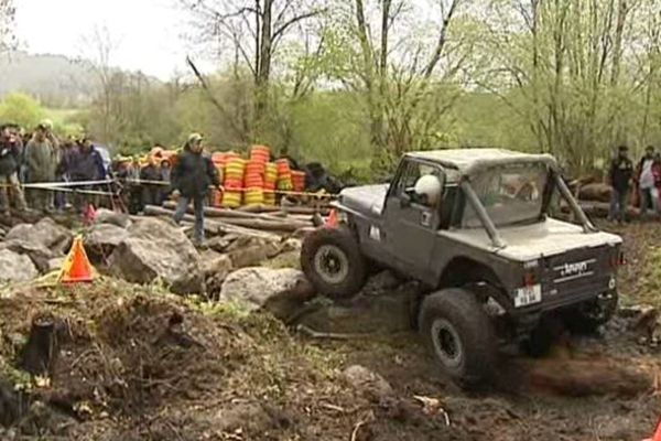 Plus de 400 jeepers ont investi le Chambon-sur-Lac jusqu'à dimanche soir.