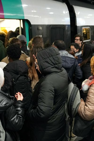 Gare du Nord sur la plateforme du RER B