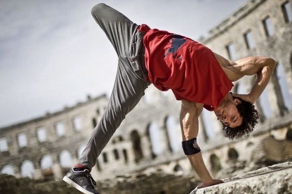 Khaled "KC1" Chaabi 4 fois champion du monde de breakdance