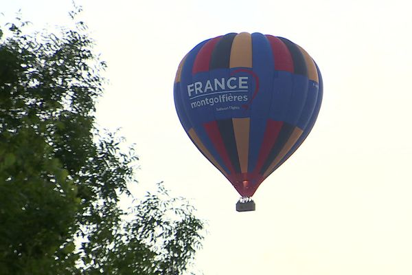 Envol d'une montgolfière