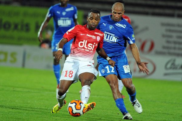 Niort et Nancy n'ont pu se départager, hier soir, lors de la 10e journée de ligue 2. 