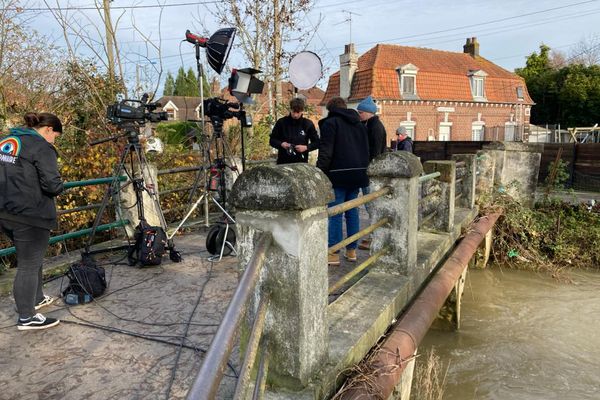 Suite aux inondations dans le Pas-de-Calais, France 3 Nord Pas-de-Calais se mobilise pour venir en aide aux sinistrés et vous propose une édition spéciale ce mercredi 22 novembre 2023.