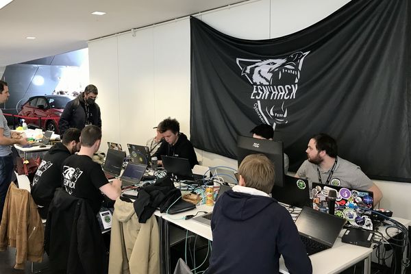 Les hackers de ESN'Hack