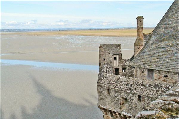 Le Mont St Michel bénéficiera du retour des éclaircies dans l'après-midi de ce jeudi.