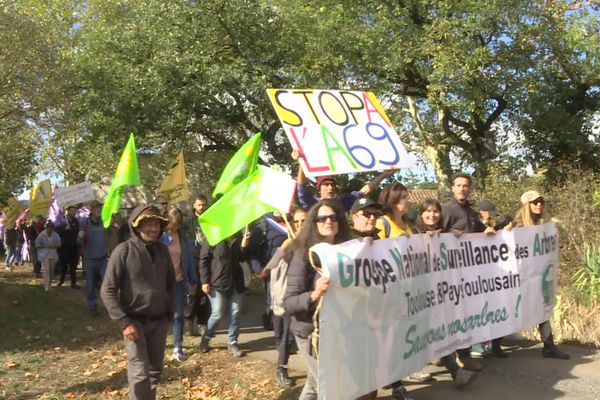 Après la manifestation contre le projet de construction de l'A69, de nombreuses affirmations inexactes voire fausses ont été déclarées par les politiques.