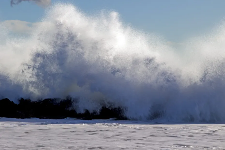 Alerte à la houle : prudence sur le littoral, des vagues jusqu'à 2 mètres prévues ce week-end dans l'Aude, les Pyrénées-orientales et l'Hérault