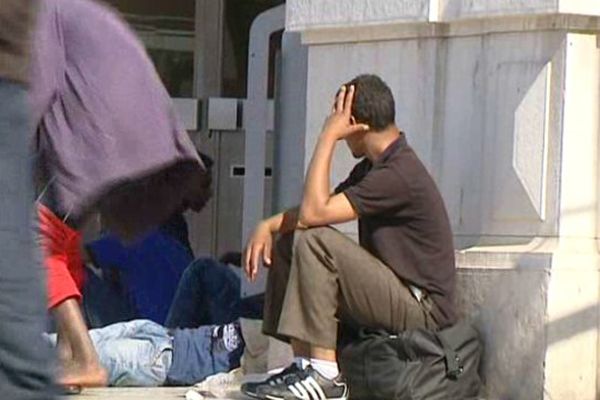 Les migrants arrivent par la gare Thiers à Nice.