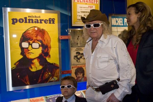 Michel Polnareff, avec sa compagne Danyellah pour l'inauguration d'une exposition sur sa carrière à Montlucon - Juin 2015