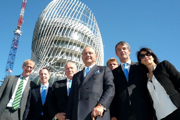 Daniel Pacthod, Jeffrey Balach, George Sape et David Sadroff de l’American Friends of Cité des Civilisations, aux côtés de Philippe Massol, Nicolas Gailly et Géraldine Clerc de la Cité du Vin. 