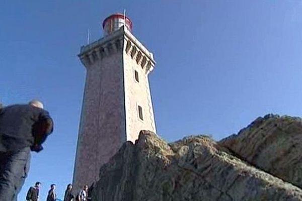 Cap Béar (Pyrénées-Orientales) - le phare - novembre 2013.