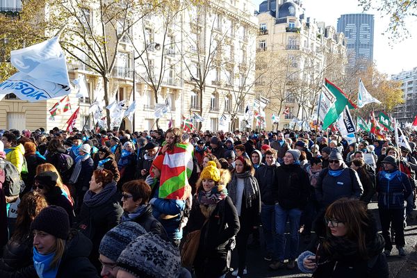 Le 9 décembre, des manifestants se sont rassemblés à Paris pour dénoncer le sort réservé aux prisonniers basques