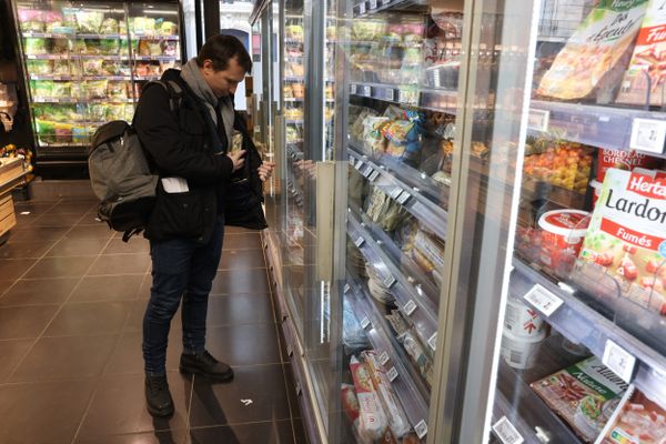 Le voleur n'était autre que le directeur du magasin...