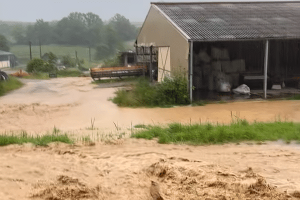 Une ferme en danger à Saulnot (Haute-Saône).