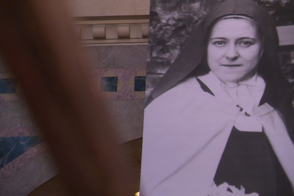 Sainte-Thérèse a grandi et vécu à Lisieux.